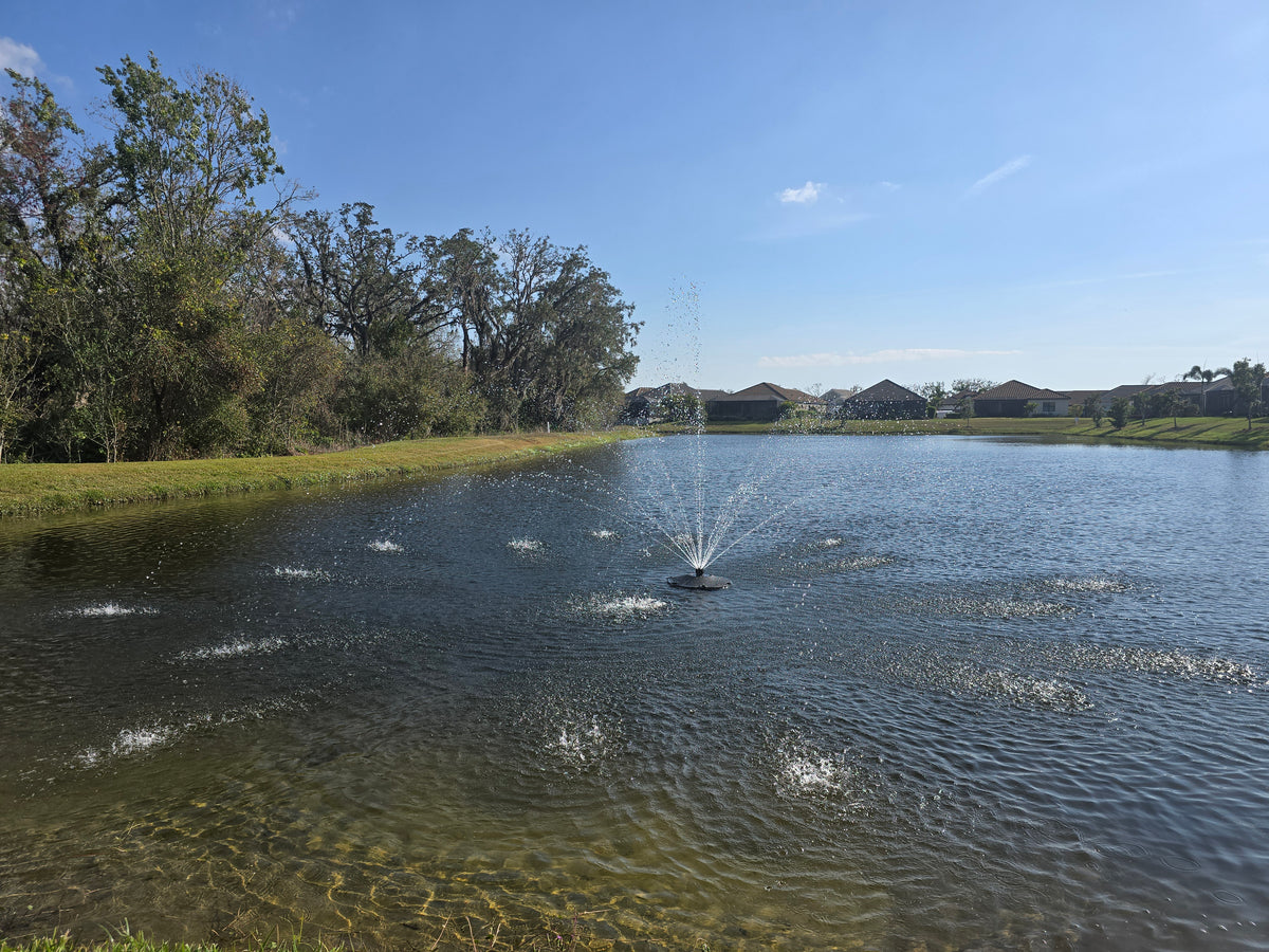 Superior Pond SFX Pond Fountain