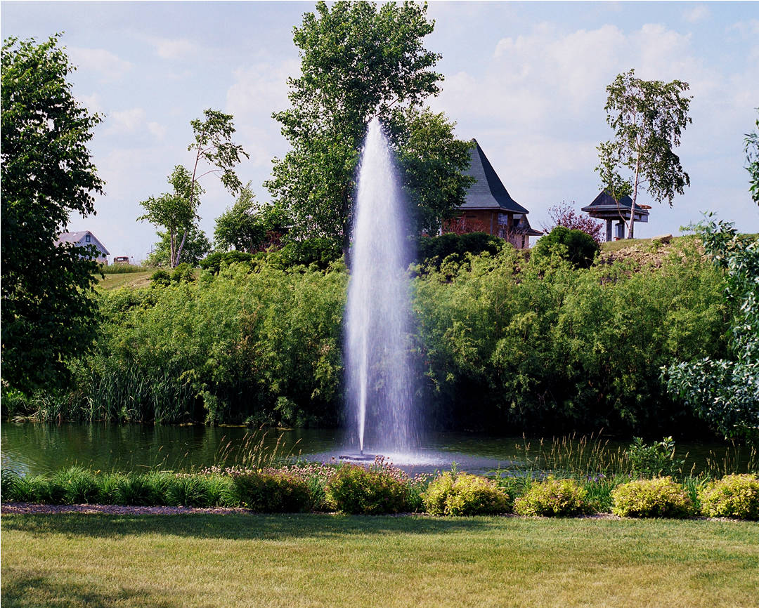 Kasco Marine: 240 Volt | J Series Decorative Water Fountain | 5 Different Patterns | 3/4, 1, 2, 3, & 5hp | Large Pond Fountain