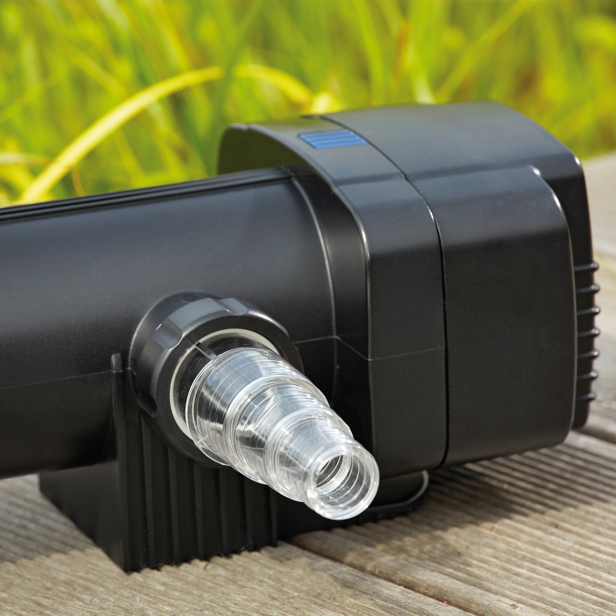OASE: Vitronic UV Clarifier | UV Filter for Ponds | 9 Watt, 18Watt & 36 Watt |