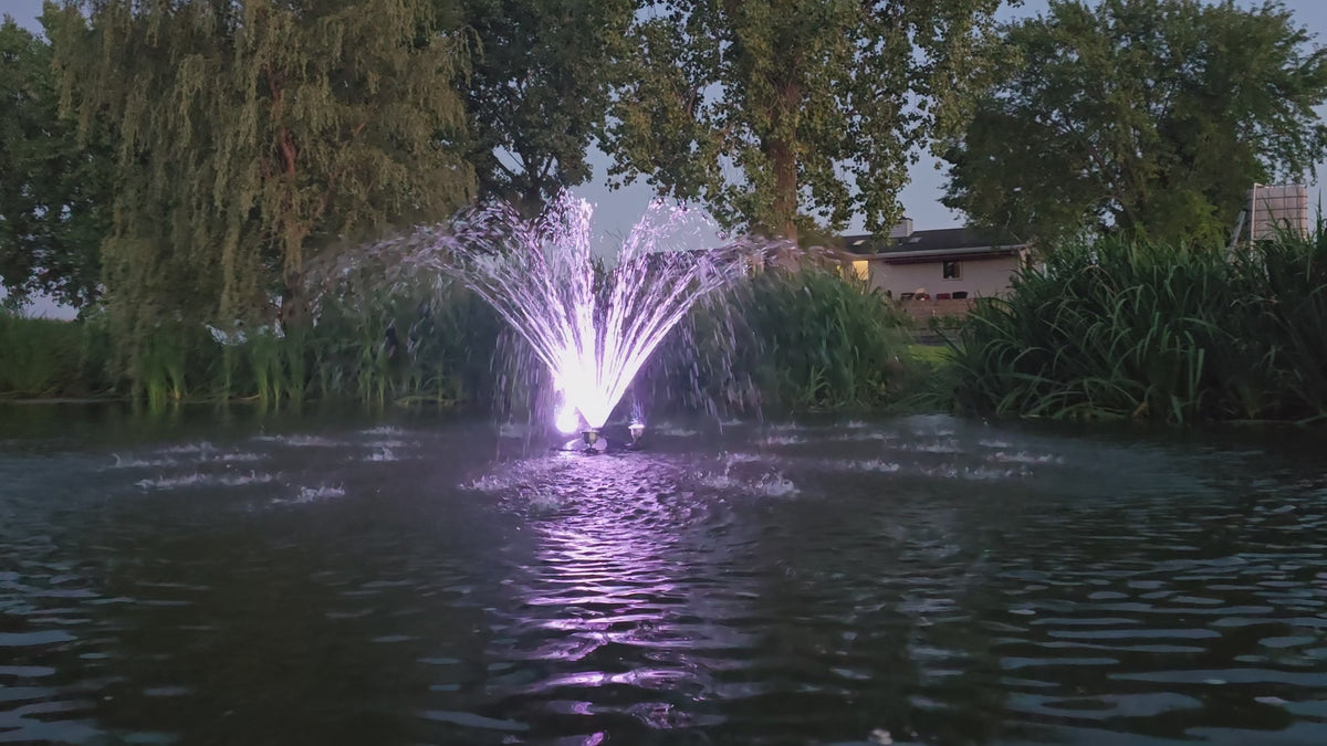 Superior Pond White LED Fountain Light Kit