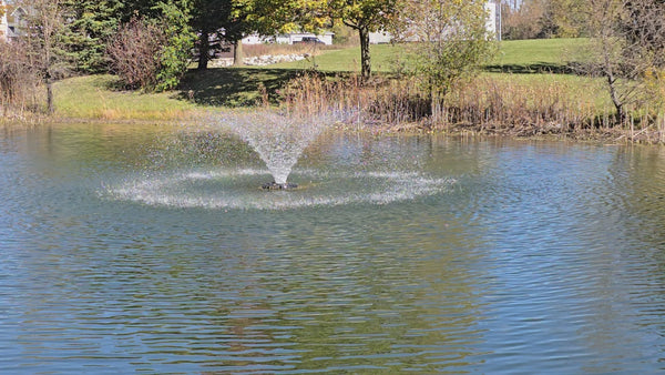 2400VFX100 Aerating Fountain. pond fountain aerator. floating pond fountain