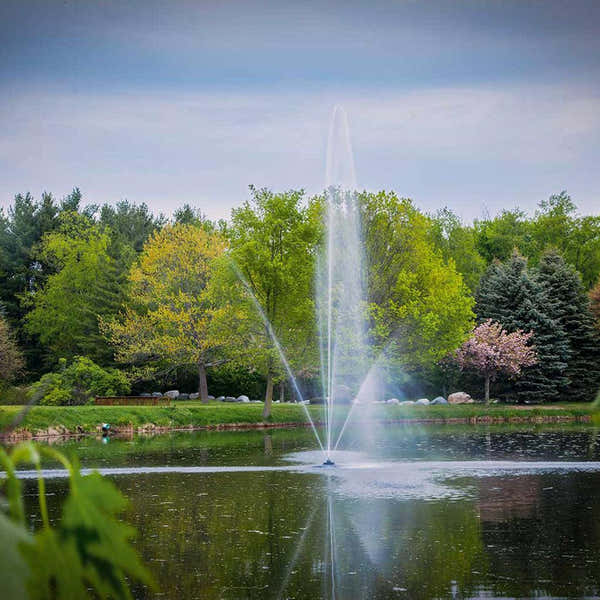 Scott Aerator: 115V | Clover Fountain | 1/2 HP, 1 HP | 70' Cord, 100' Cord, 150' Cord, 200' Cord | Decorative Pond Fountain