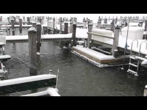 Scott Aerator: 115 Volt | Dock Mount Deicer | Dock Deicer | Dock Bubbler | De-Icer